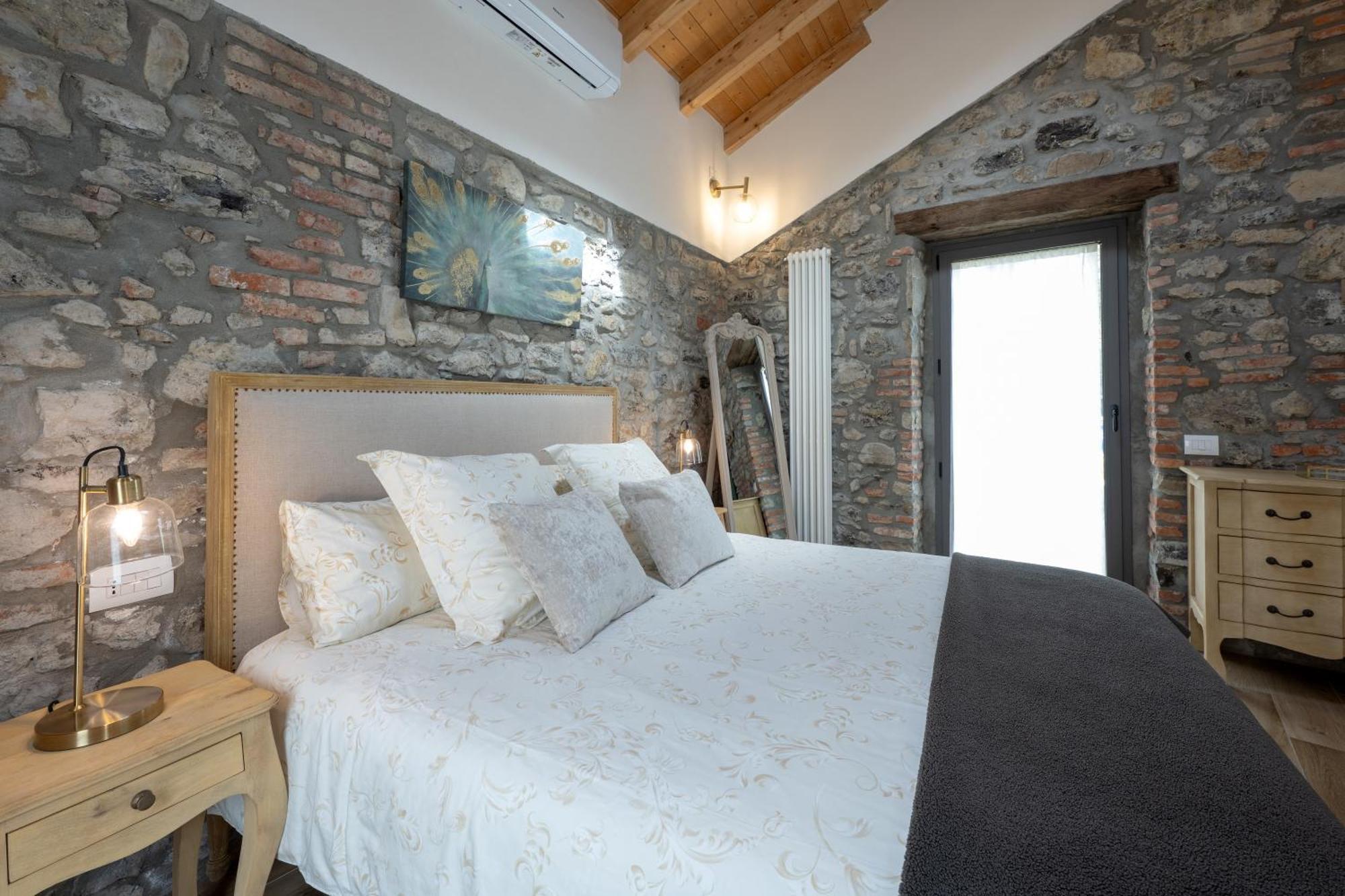 Lora Villa, With Lake View Ossuccio Exterior photo